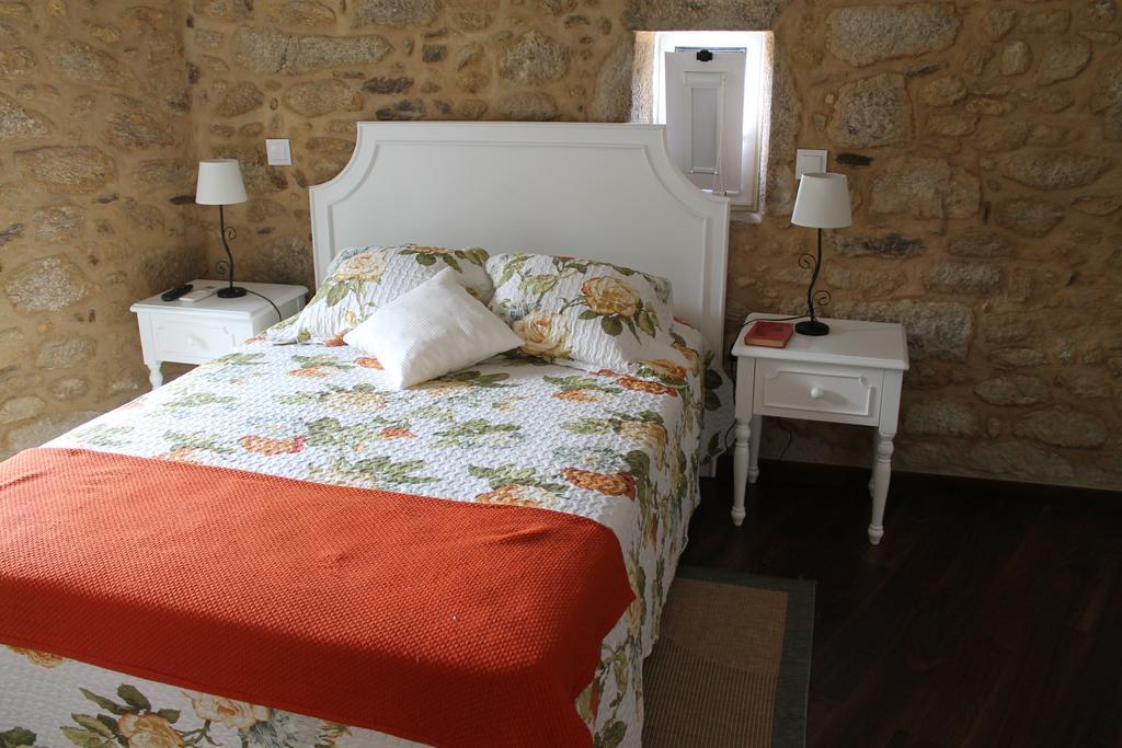 Quinta Anna Horvath Vale de Cambra Quarto foto